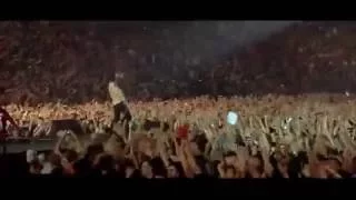 Depeche Mode - Never Let Me Down Again (live in Barcelona, 2009)