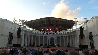 Жанна Агузарова концерт в Зелёном Театре ВДНХ 4.06.2022 продолжение 7