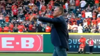 Craig Biggio throws first pitch for opening day