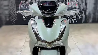2024 Honda Futuristic Looking SH 160 Scooter Has Launched With New Design and Feature – Walkaround