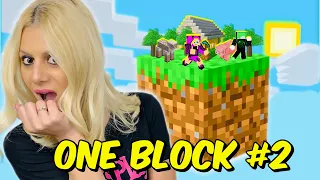 ΚΥΝΗΓΑΩ ΜΙΑ ΚΑΤΣΙΚΑ ONE BLOCK #2 Minecraft Let's Play Kristina @FamousGamesToli