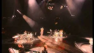 Celine Dion - Staying Alive + You Should Be Dancing (Live In Paris at the Stade de France 1999) HD