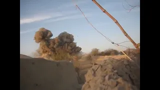 F 16 dropping JDAM 1000 lbs