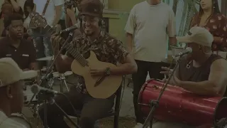 Grupo Pagodaço - Carona do Amor / Insensível / Primeiro Beijo (Quintal do Pagodaço)