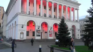 Прогулки по вечернему Киеву.Стелла, Майдан Независимости