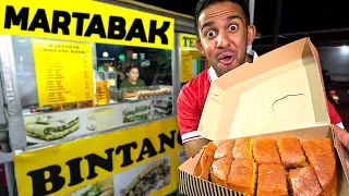 Trying Martabak for the First Time 🇮🇩 Terang Bulan is AMAZING!