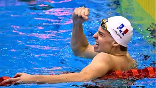 LÉON MARCHAND CHAMPION DU MONDE DU MONDE DU 200M PAPILLON