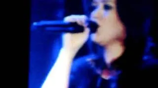 KELLY CLARKSON ATLANTIC CITY OCTOBER 2009 BECAUSE OF YOU