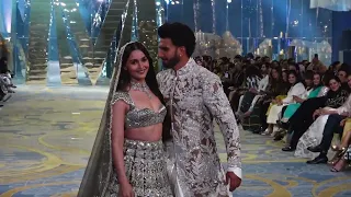 Ranveer Singh, Alia Bhatt At The Bridal Couture Show Organized By Manish Malhotra In Mumbai #fashion