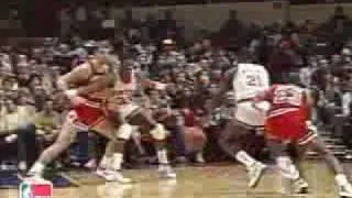 MICHAEL JORDAN: 30 6 pts vs New York Knicks (1986.12.25)