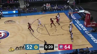 Two-Way Player Angel Delgado Posts 15 points & 19 rebounds In Agua Caliente Clippers Win