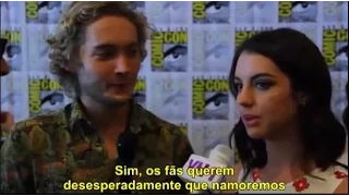 Toby Regbo e Adelaide Kane | 'Tobelaide', Fanfics e Tumblr [LEGENDADO]