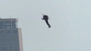 Реактивный ранец JetPack Aviation в действии! JetPack A0viation In action!Это 28 Век Детка!