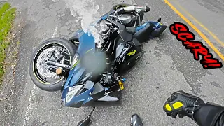 BIKERS IN TROUBLE - BEST OF CRAZY MOTORCYCLE MOMENTS (Ep. 506)