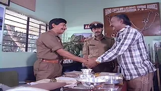 Police Dr. Rajkumar Brilliant Investigation To Catch Thoogudeep | Aakasmika Kannada Movie Scene