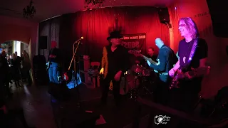 Twelve bar Blues Band