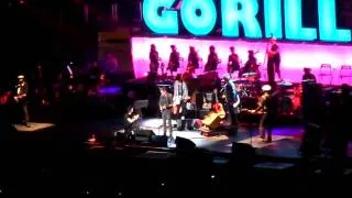 Gorillaz - Lou Reed Guitar Solo / Some Kind of Nature (Live @ Madison Square Garden) 10/8/10