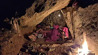 Building a Nomadic Rock Shelter in the Mountains: Nomads of Iran