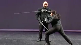 Italian Rapier Fencing: Passata.