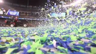 Super Bowl 2014: Confetti clean up