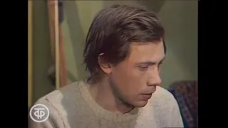 Василий Бочкарев в сериале "СЛЕДСТВИЕ ВЕДУТ ЗНАТОКИ. Букет на приеме". 1978 год.