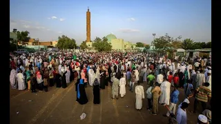 توقيع وثيقة إعلان دستوري في السودان اليوم