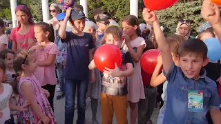 Дагестан. Юных кизилюртовцев поздравили с Днем защиты детей (1 июня 2019 года)