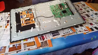 How disassembly Samsung UE32F4500AW