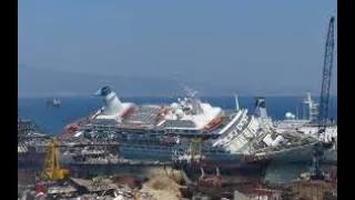 Shipwreck of the cruise ship Royal Pacific.