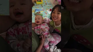 Sisters | So Cute | Baby's Reaction | Sonam feeding Khando apple and speaking Tibetan so Cute