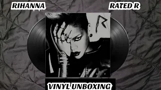 RIHANNA - RATED R (VINYL UNBOXING)