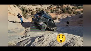 MOAB Wipeout Hill 2022 - Two Jeeps, a Tacoma and a Full Size Sequoia (Sevenmile Rim Trail)