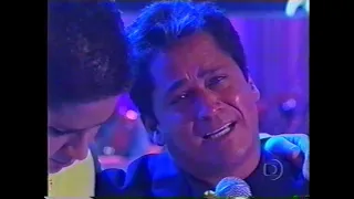 Domingão do Faustão | Leonardo canta "Cristal Quebrado" junto com Pedro & Thiago em 10/03/2002