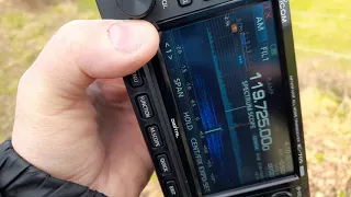 Icom ic-705 vs yaesu ft-1xd vhf airband heathrow director