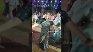 Garba Dance In Durga Puja Pandal - Navratri Celebrations - Navratri Highlights