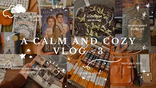 a calm and cozy vlog!🍂⛅️ book shopping, new stationery, cozy autumnal books, gardening