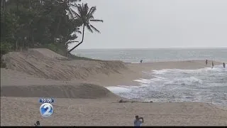 North shore residents prepare for erosion