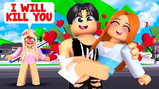 MY BEST FRIEND DATES MY CRUSH IN ROBLOX BROOKHAVEN!