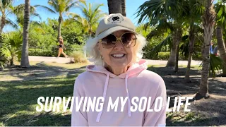 TURNING LOSS INTO A NEW LIFE | ALONE AGAIN NATURALLY | SANDRA HART