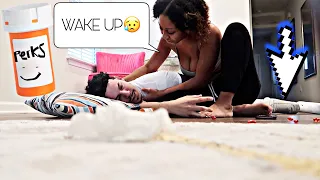 OVERDOSE PRANK ON GIRLFRIEND *SHE ALMOST CRIED*😪