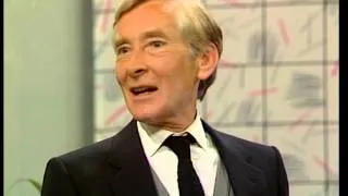 'Elinor': Kenneth Williams