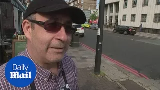 Witness explains the moments following South London bus crash - Daily Mail