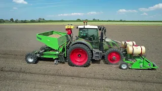 Aardappelen poten op Schouwen-Duiveland