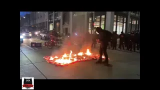Сожжение флага США Беспорядки в США после инаугурации Погромы  Радикалы "Антифа" Портлэнд Сиэтл