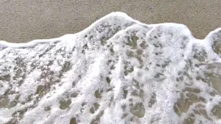 [10 Hours] Beach Waves Close Up SLOWMO - Video & Audio [1080HD] SlowTV