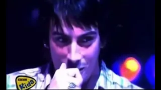 Lostprophets - Last Train Home Live @ Top Of The Pops 2004