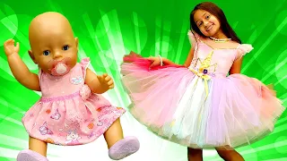 Una fiesta de princesas. Juegos divertidos de las muñecas bebé Baby Born. Vídeos para niñas