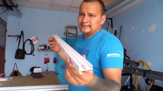 Armado de División de Baño en Acrílico y Aluminio