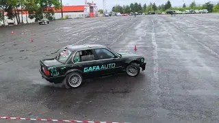 Compilation of Drifting: Loud cars on wet conditions