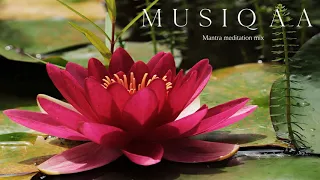 Mantra ⋄ Sacred Chant ⋄ Meditation ⋄ Yoga ⋄ Mix